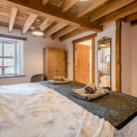 2 Bed In Sedbergh Oc-b31909